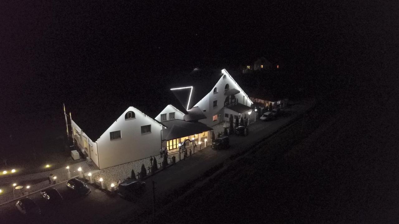 Золота Гора Hotel Starunya Екстериор снимка